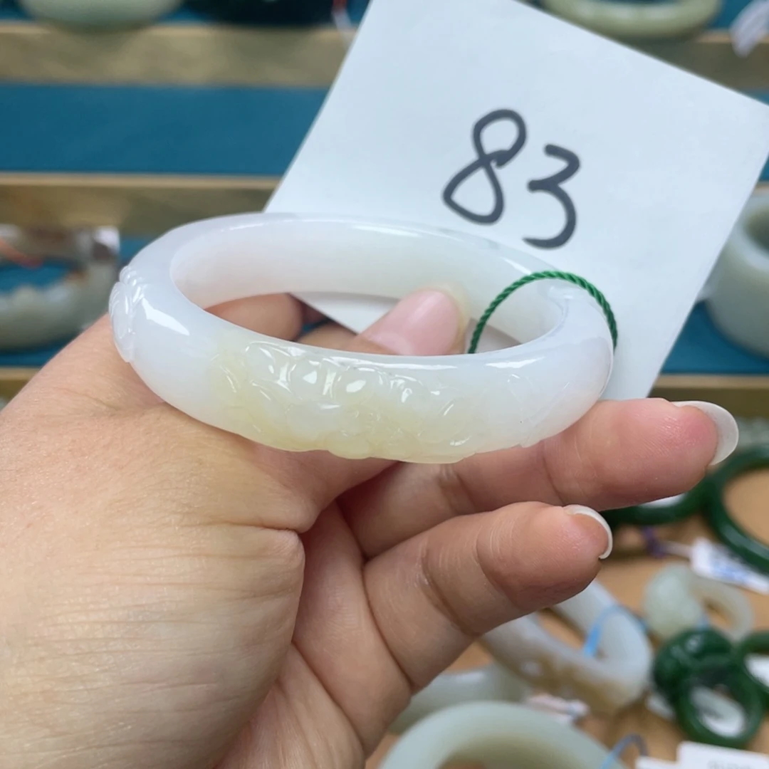 未镶嵌手镯和田玉圈口54