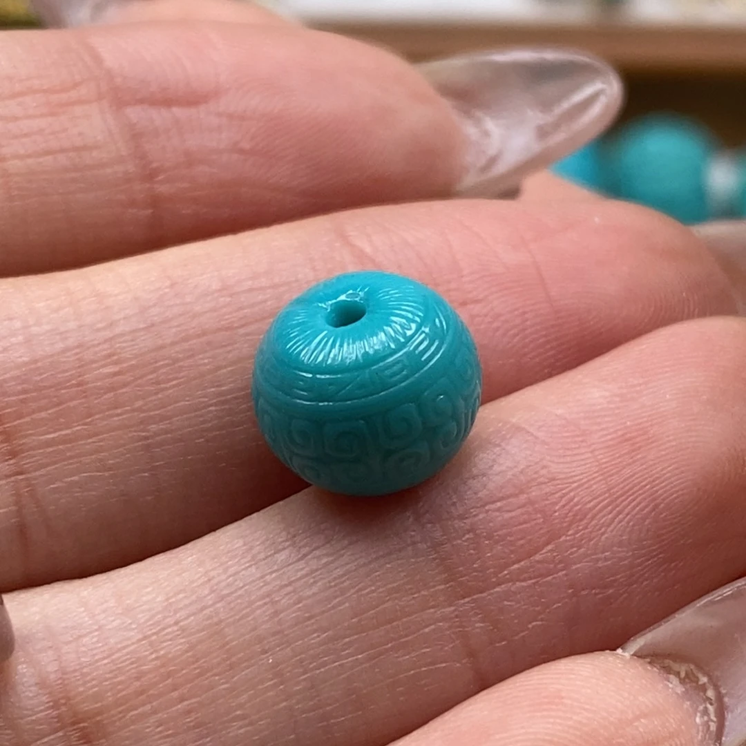 绿松石颈饰未镶嵌