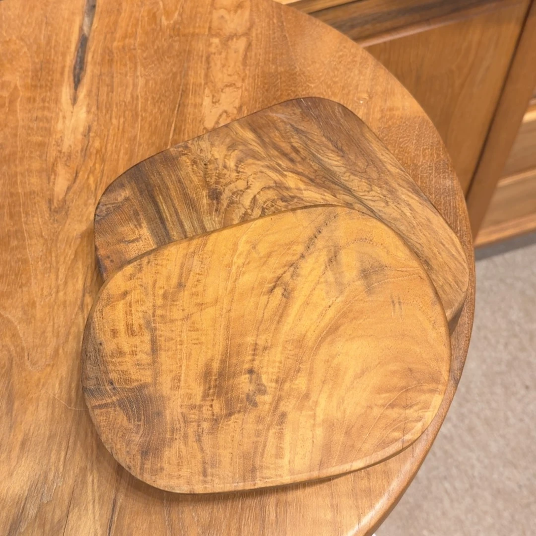 娃***哈绒质缅甸柚木两件套