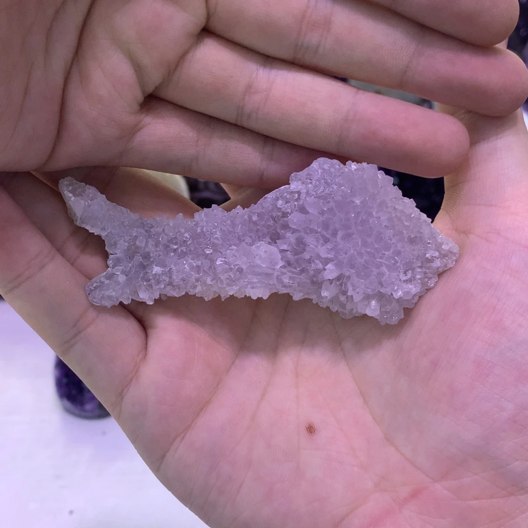 未镶嵌水晶大型摆件（非配饰）