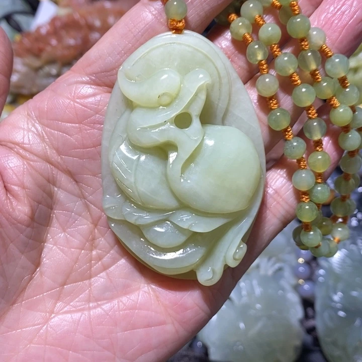 岫玉岫玉吊坠未镶嵌