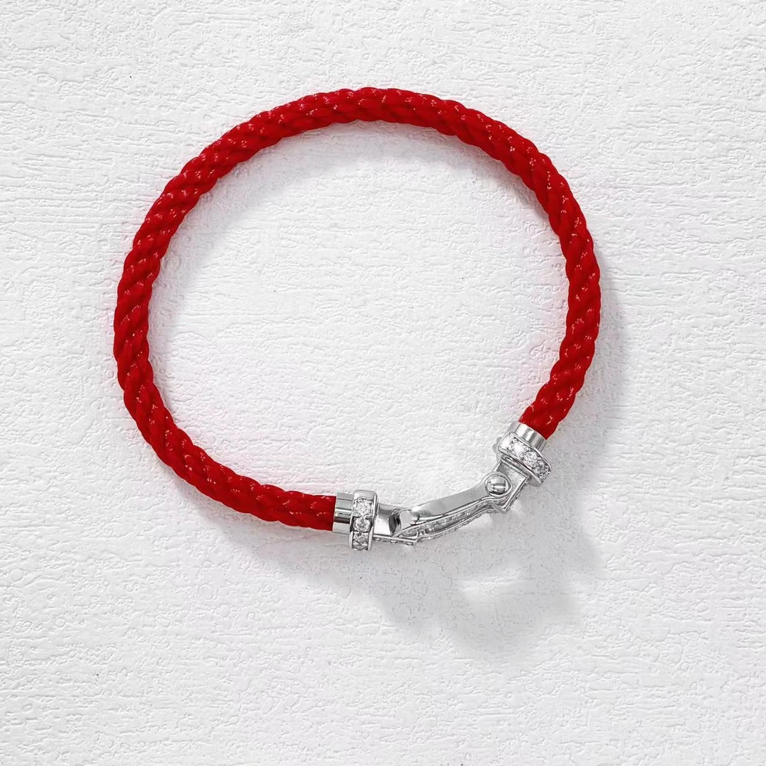 925银莫桑石手链 木木（MH109）预售 满镶马蹄扣红绳手链