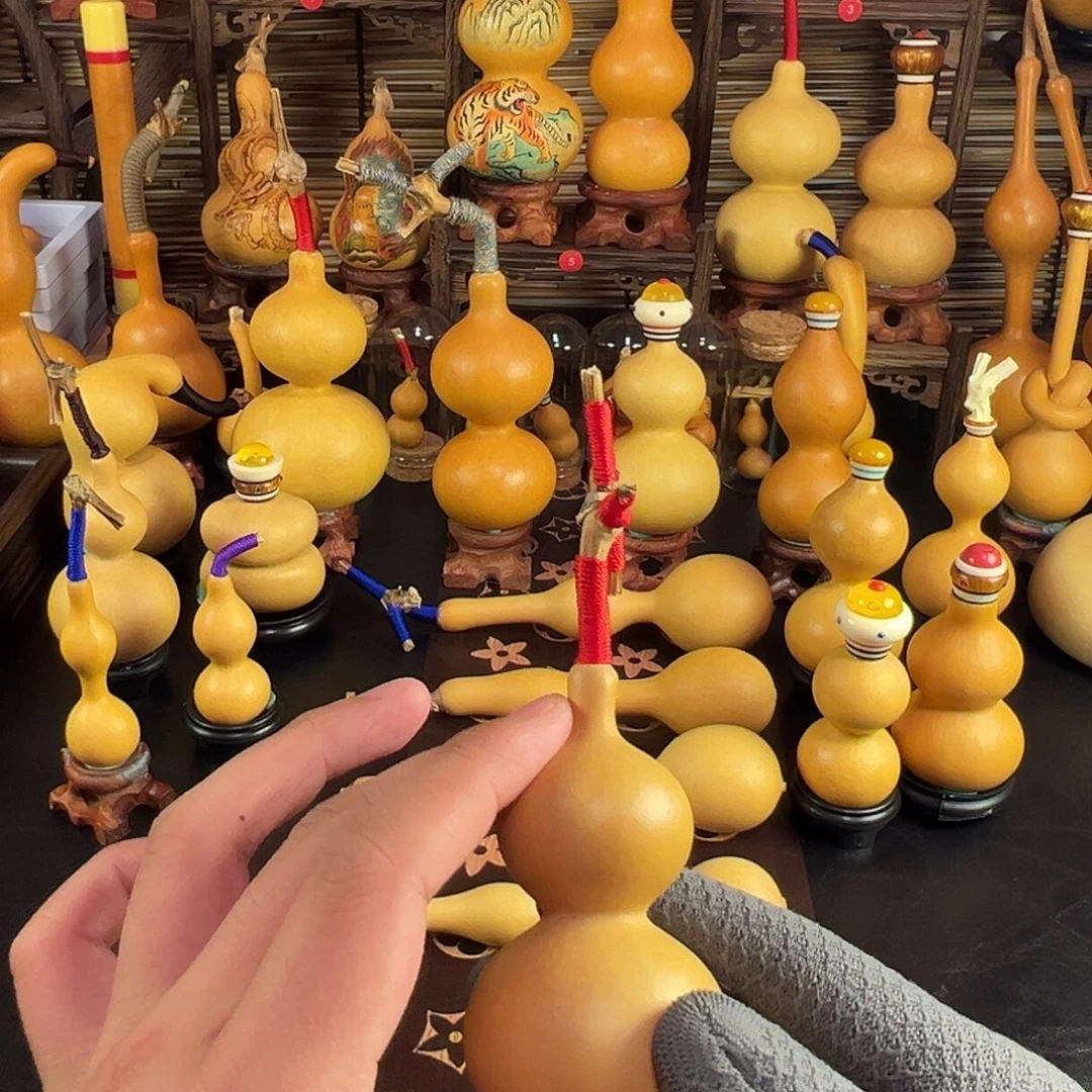 钛***波木聊一精品葫芦288
