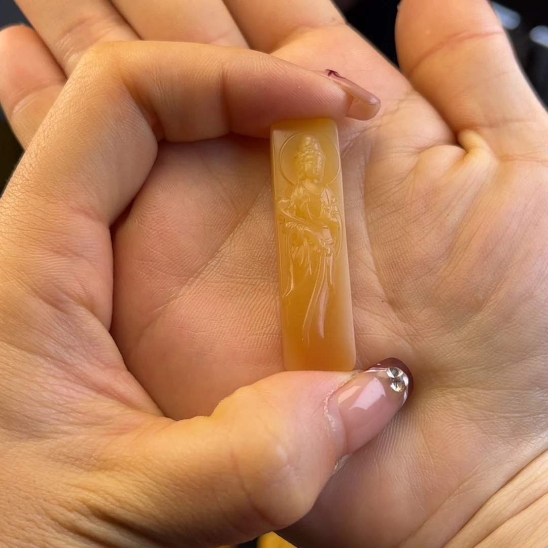 石英质玉黄蜡石挂件未镶嵌用****9