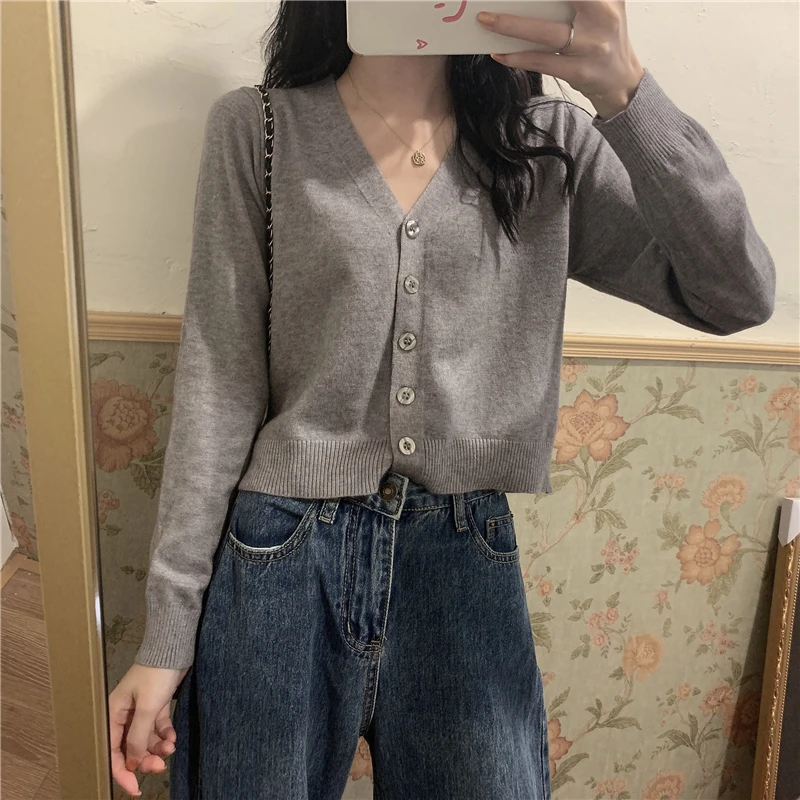 弹力柔软舒适V领针织开衫女春季韩版长袖针织衫小个子短款上衣