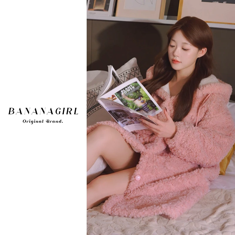 Bananagirl【粉桃乌龙】睡衣女秋冬新年连帽睡袍环蓄温速暖家居外穿