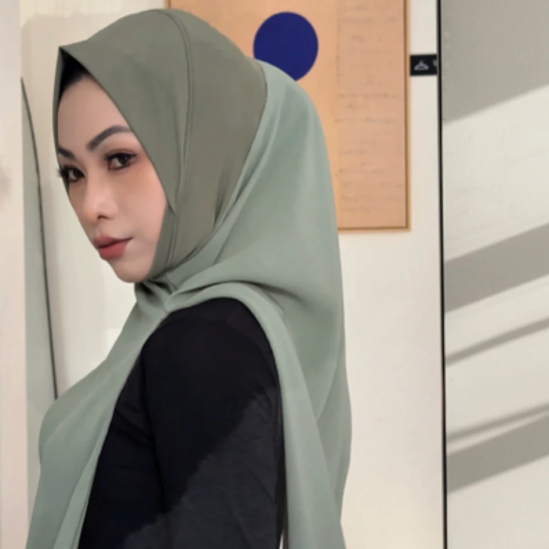 秀英.菲戈高品质超薄透气雪纺皱三角大版套头巾【简约三角巾】