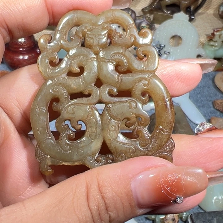 和田玉未镶嵌挂件