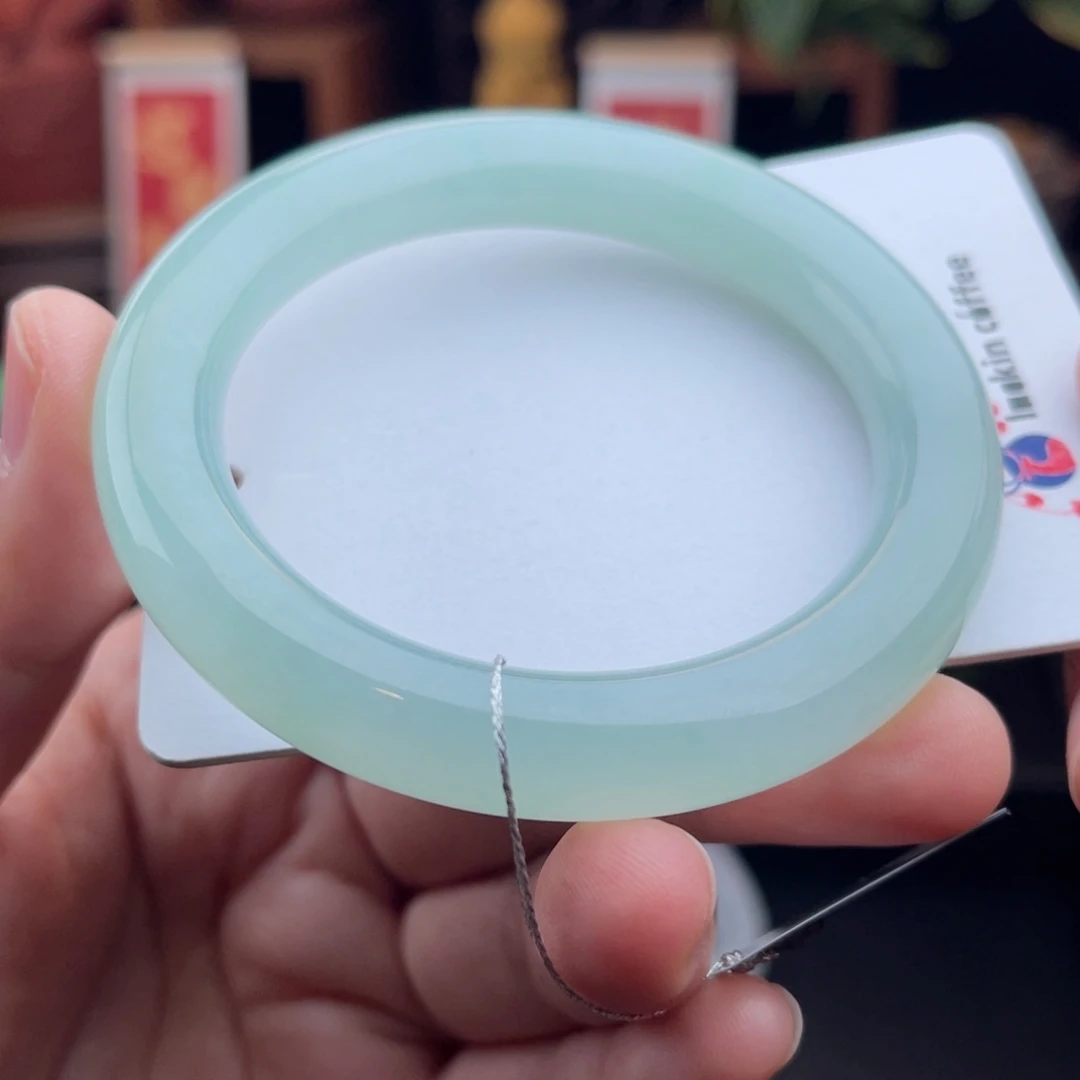 未镶嵌手镯翡翠芙蓉绿