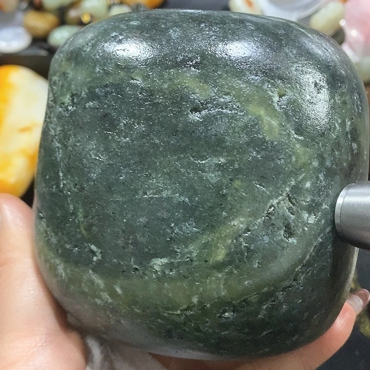 未镶嵌和田玉（糖玉）挂件张*峰