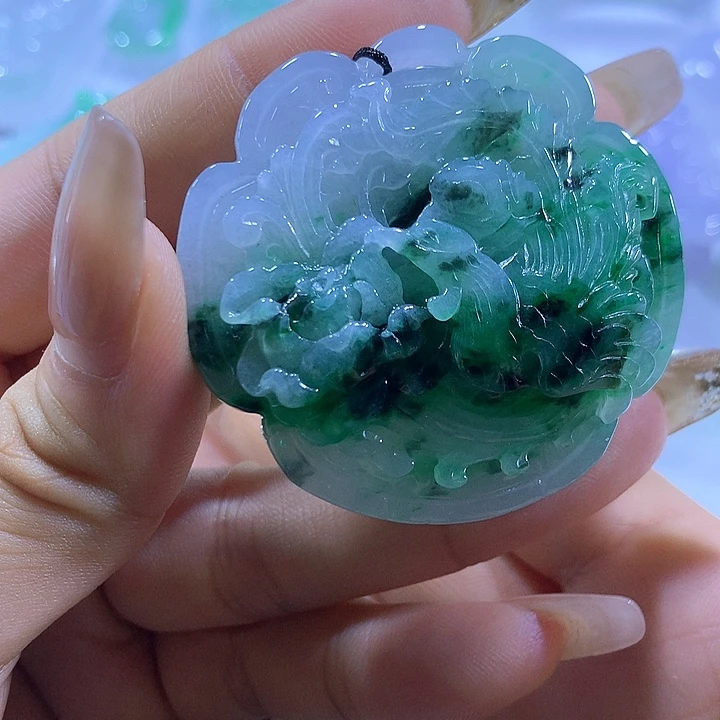 翡翠未镶嵌颈饰天然翡翠A货吊坠