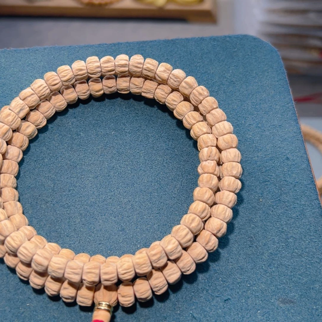 吊坠柏香籽/百香籽豪多棱顺