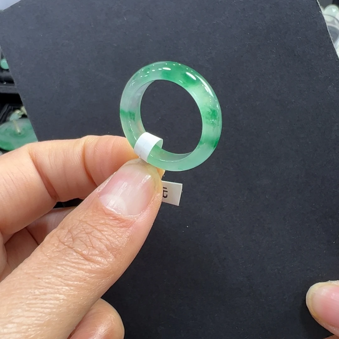 石英质玉未镶嵌戒圈