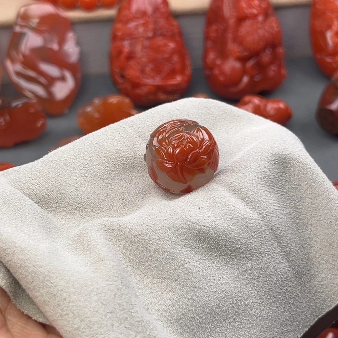 南红玛瑙未镶嵌手链