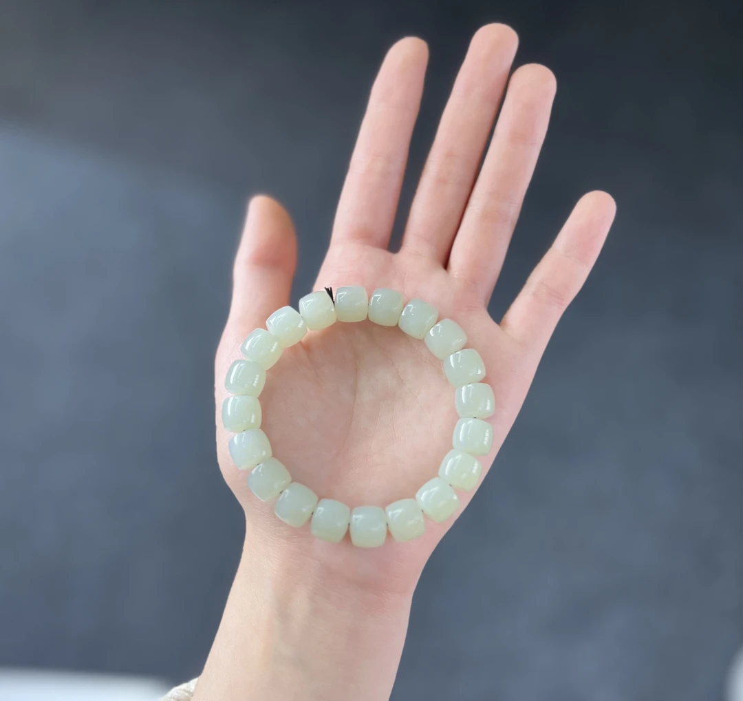 经典时尚和田玉白玉卡11mm直切玉手串