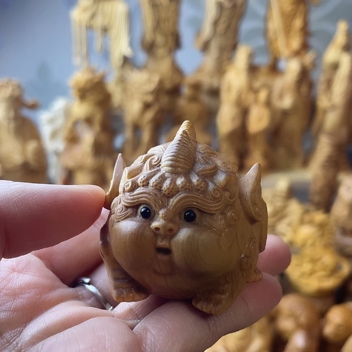 柏木（崖柏）飞天貔貅