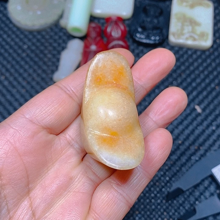未镶嵌手链和田玉（糖玉）