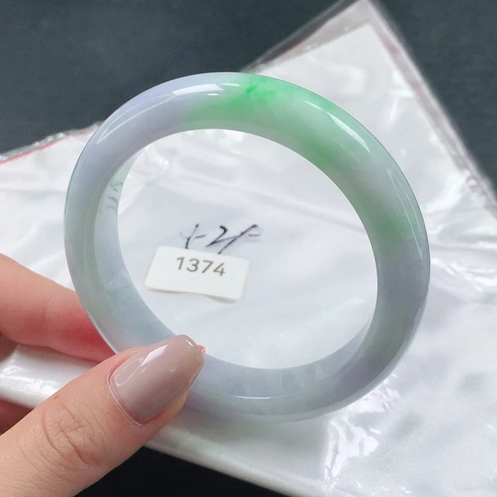 翡翠手镯未镶嵌天然翡翠手镯01