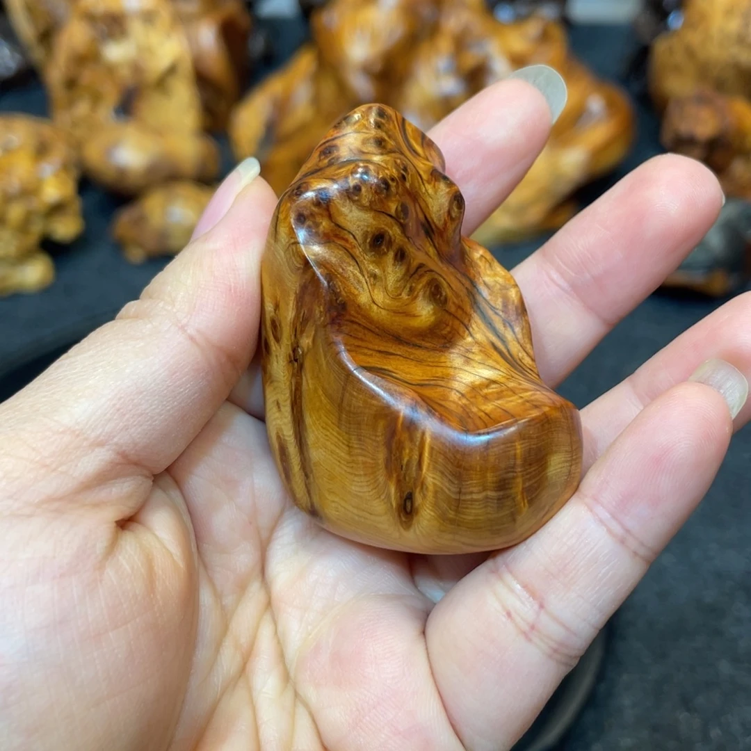 柏木（崖柏）福利太行精品陈化黑金虎皮留疤手摆件