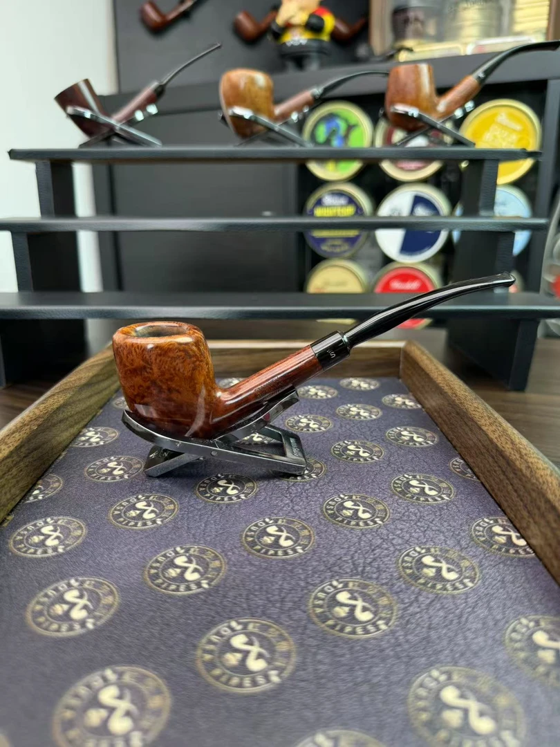 Stanwell史丹威空冠注册码时期手工制作橡果烟斗