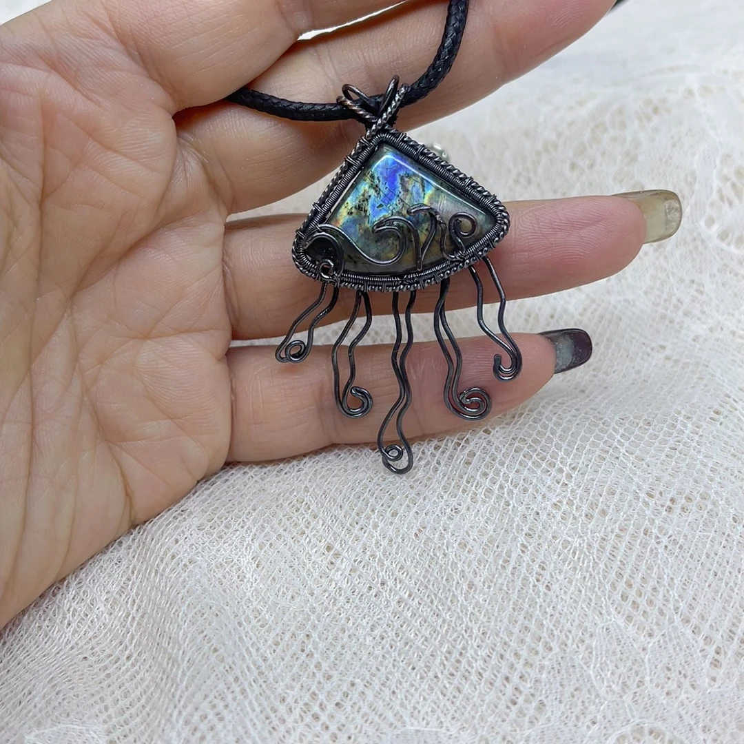 月光石/天河石/长石（处理）纯手工制做紫铜做旧个性吊坠 200