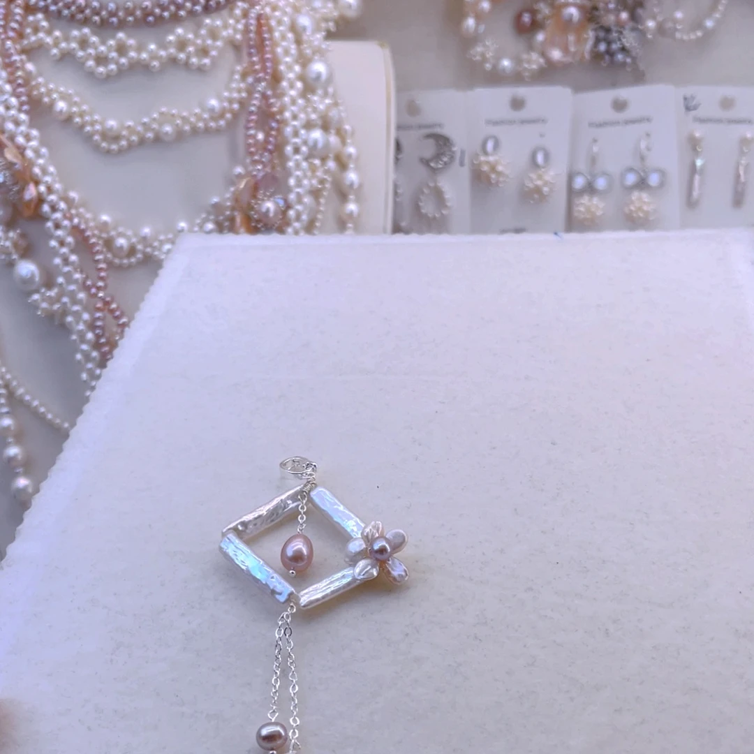 合金耳饰淡水珍珠吊坠