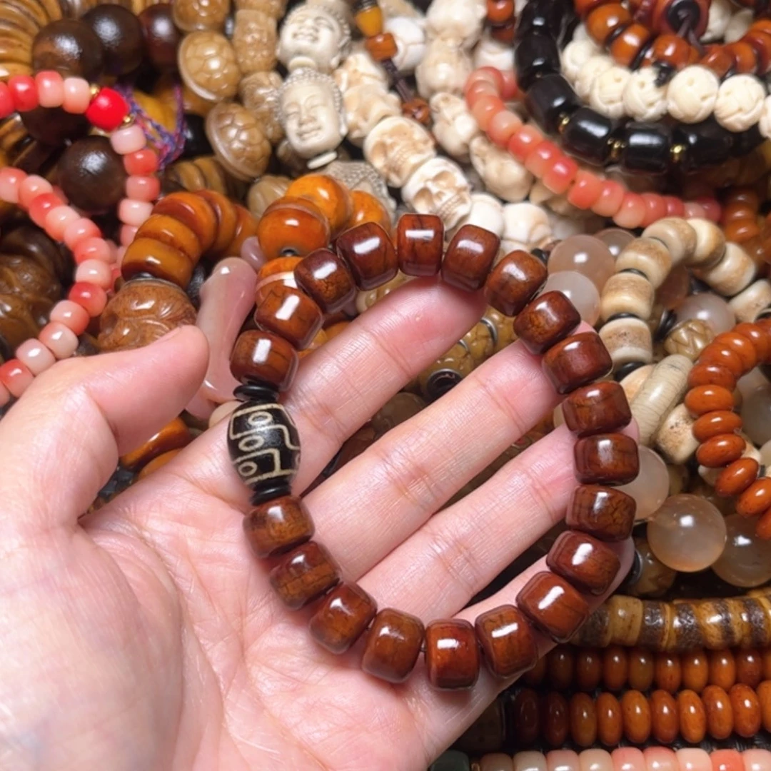 【闪购商品】牛骨手串/手链牛骨红12×9×20颗