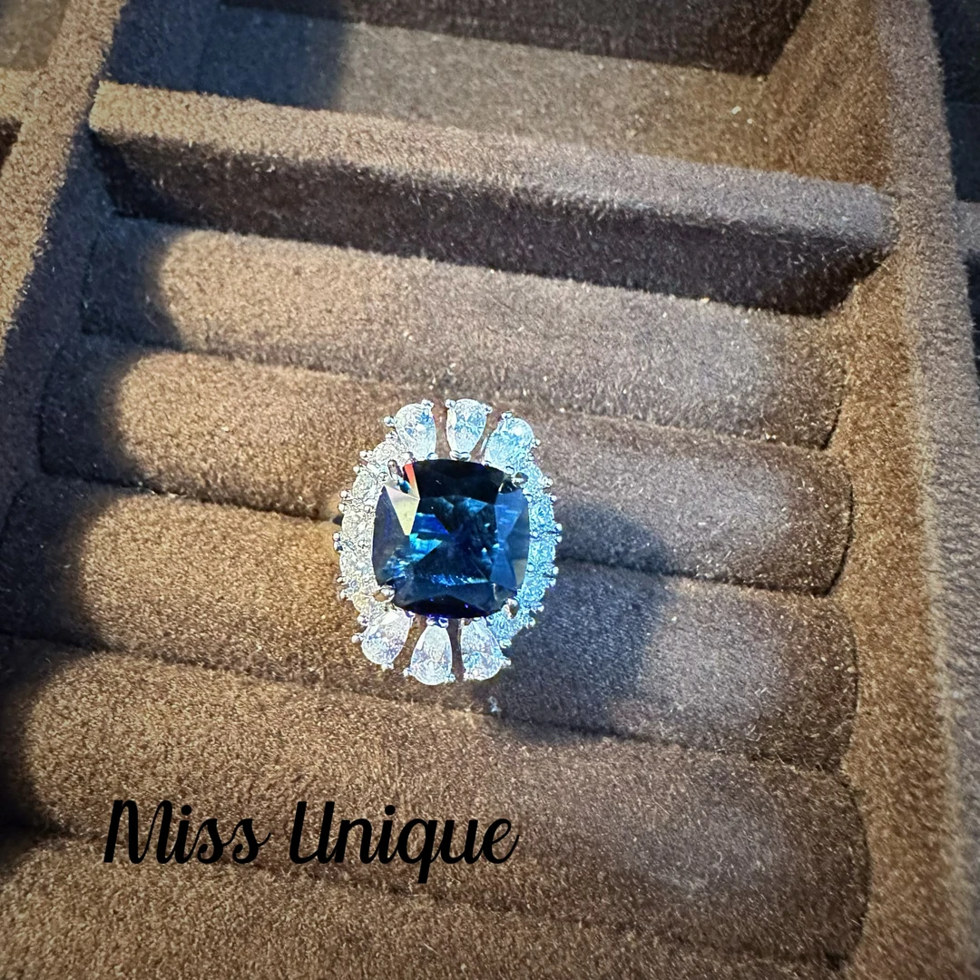 C3323宽版蓝色方糖戒指