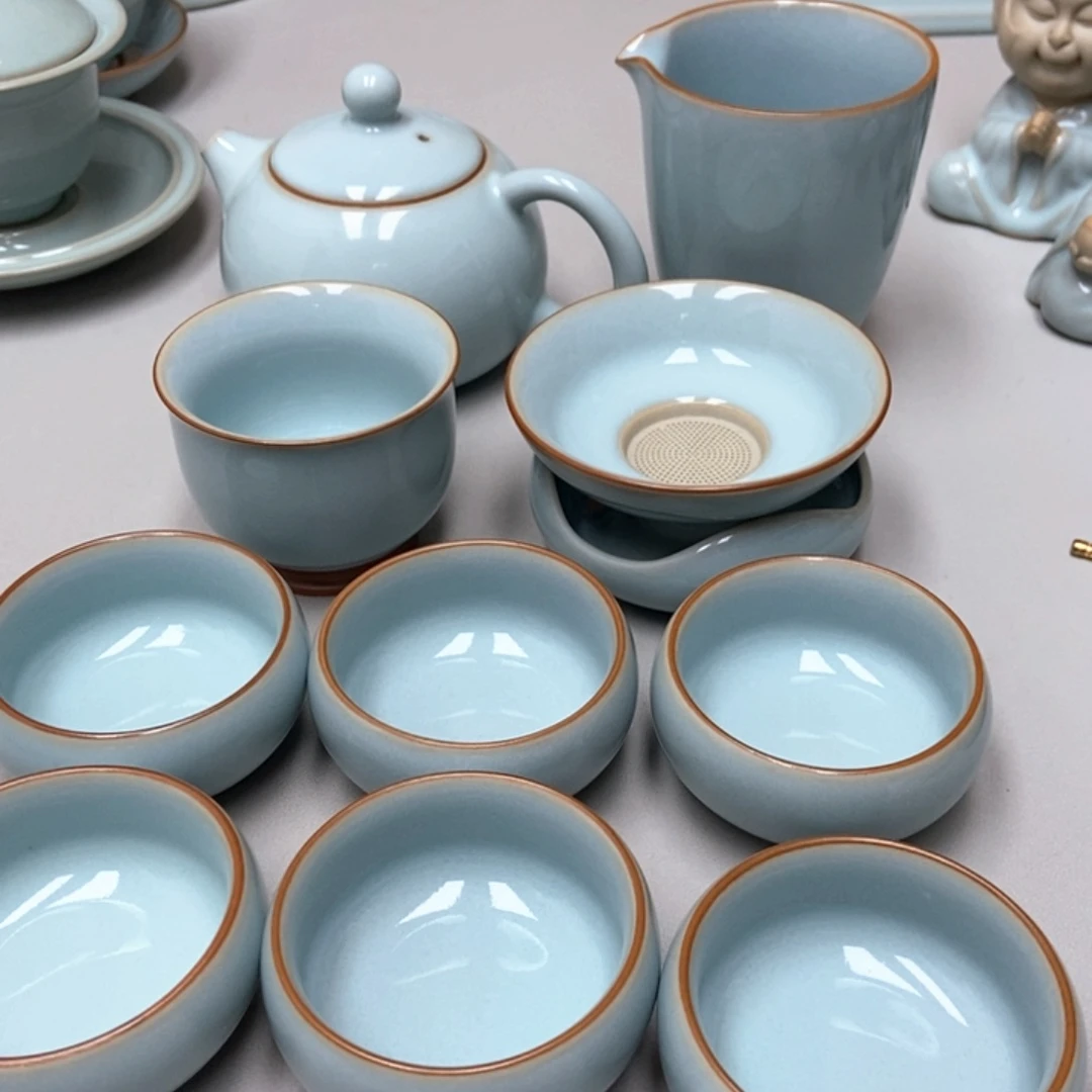 一***叶瓷张君十件无礼盒，