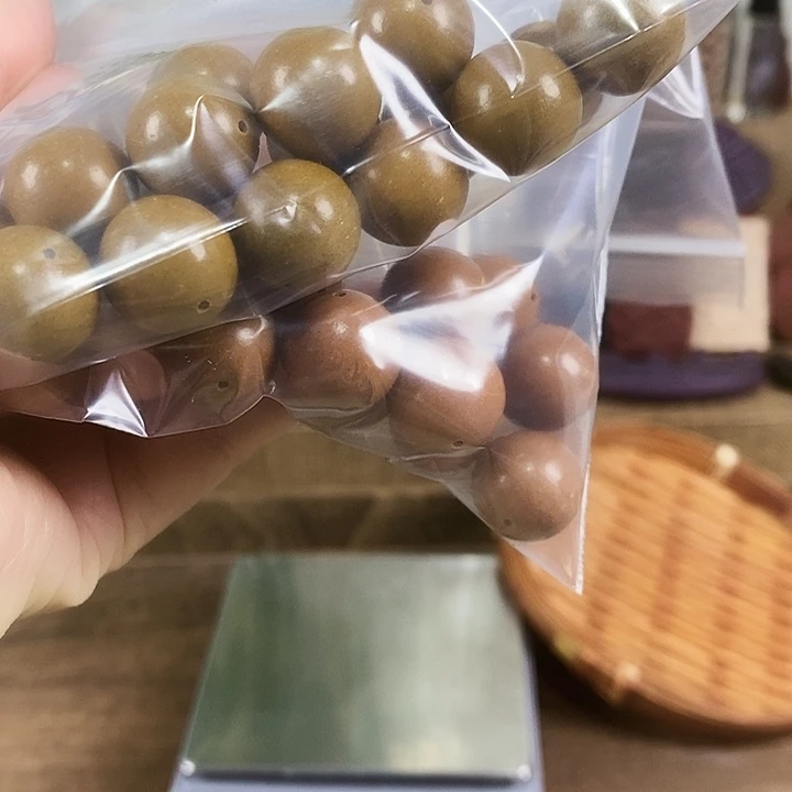 D***a拼3 多宝瑕疵珠共60克