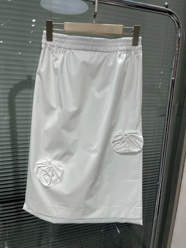 有尾｜立体花朵直筒半裙Y5825114