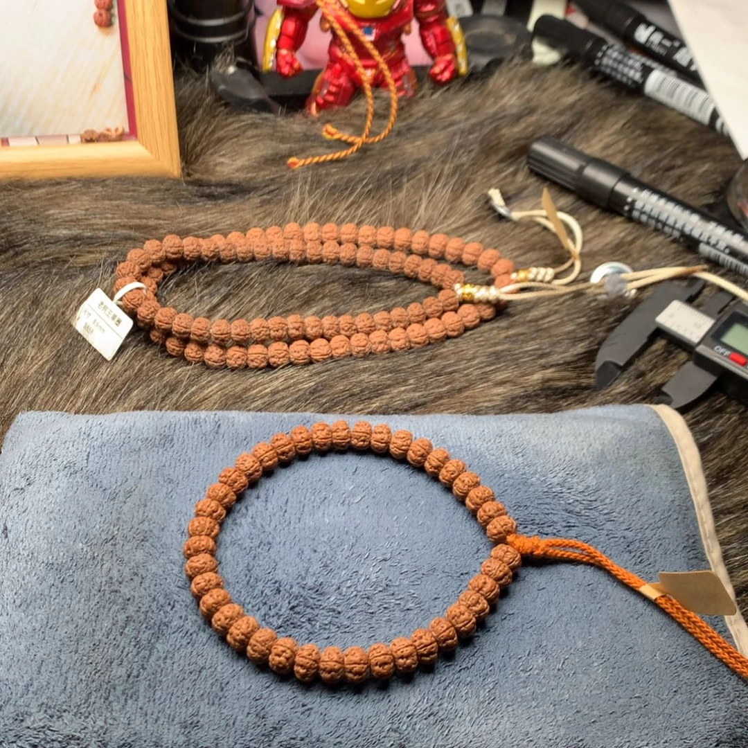 L***斐金刚菩提吊坠老树王收藏级