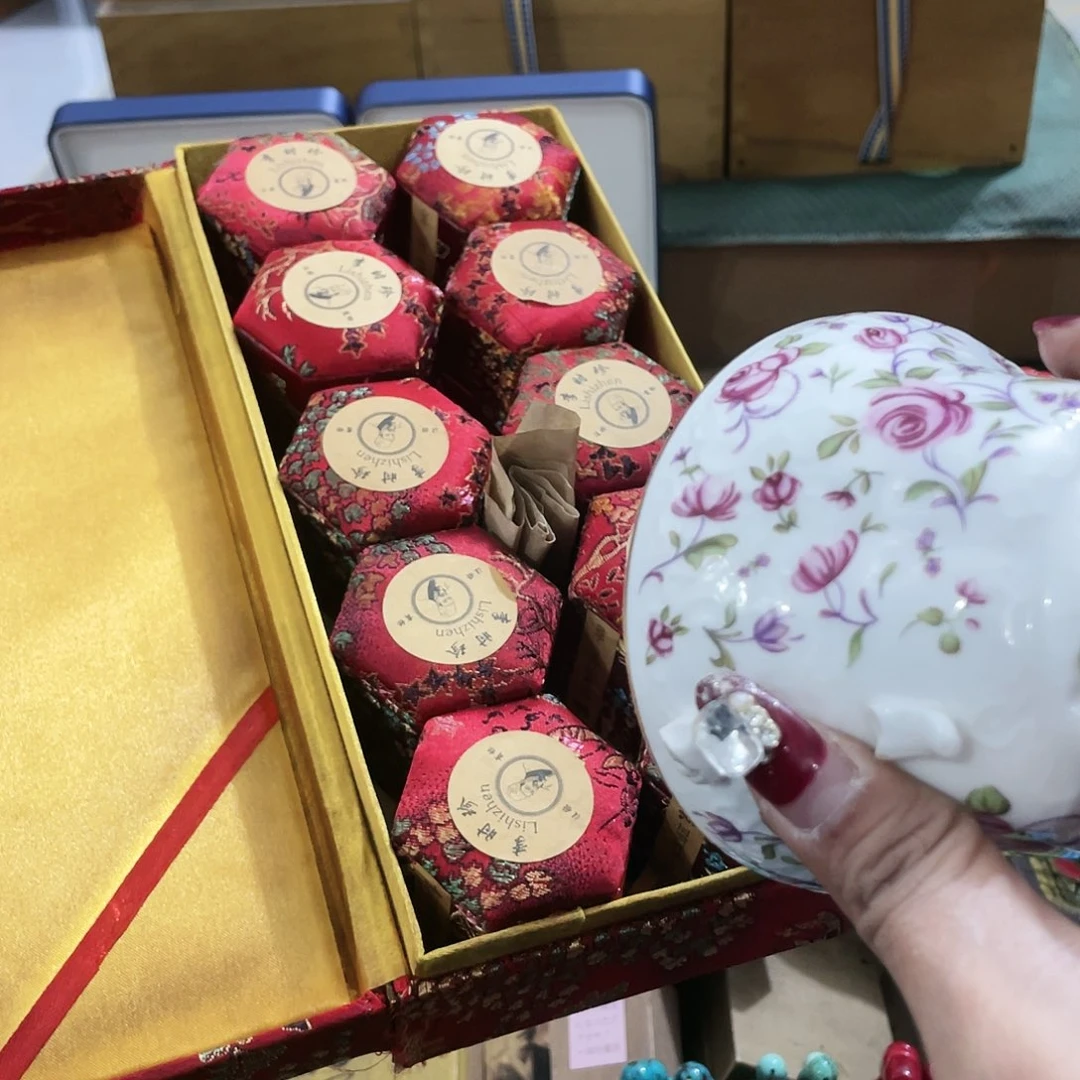 干净利落哭斤斤计较斤斤计较咯