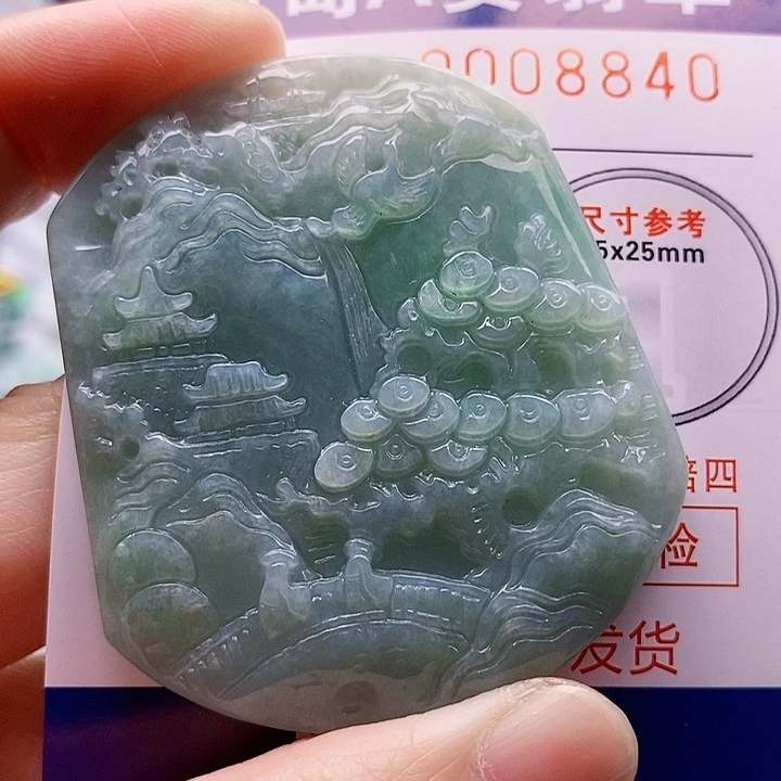 吊坠(不含链)未镶嵌翡翠