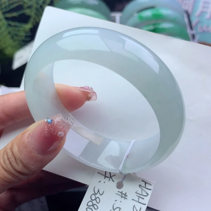 未镶嵌手镯翡翠天然翡翠手镯