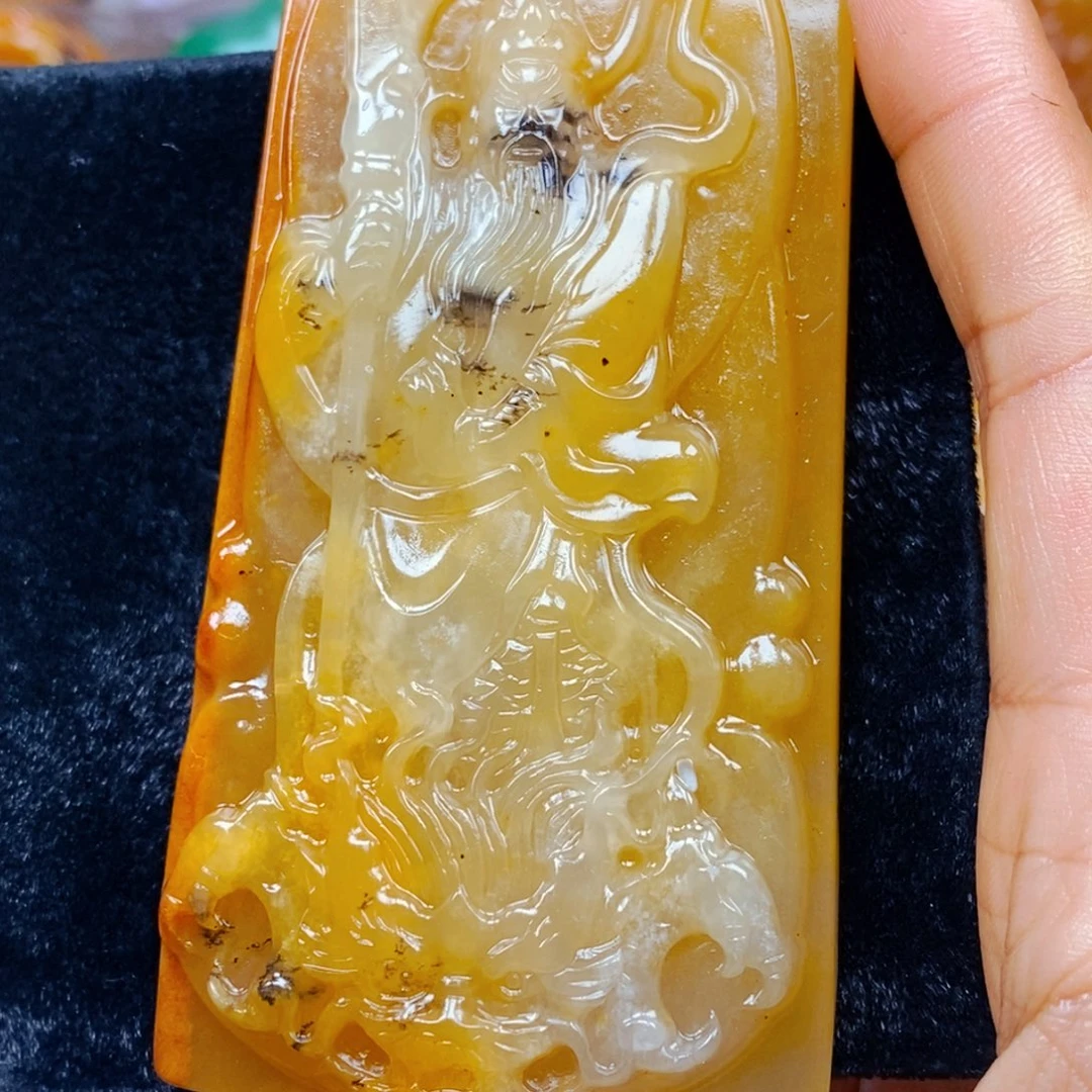 未镶嵌石英质玉（黄龙玉）吊坠(不含链)