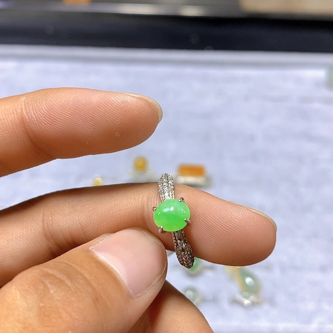 翡翠戒指银S925镶嵌5号