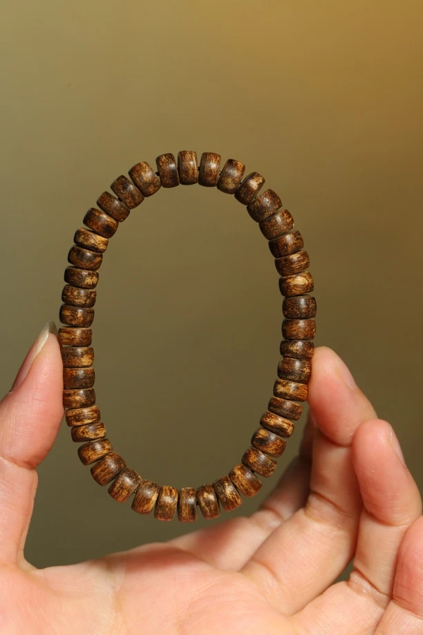 芽庄红土沉香算盘珠手串7mm5.2克