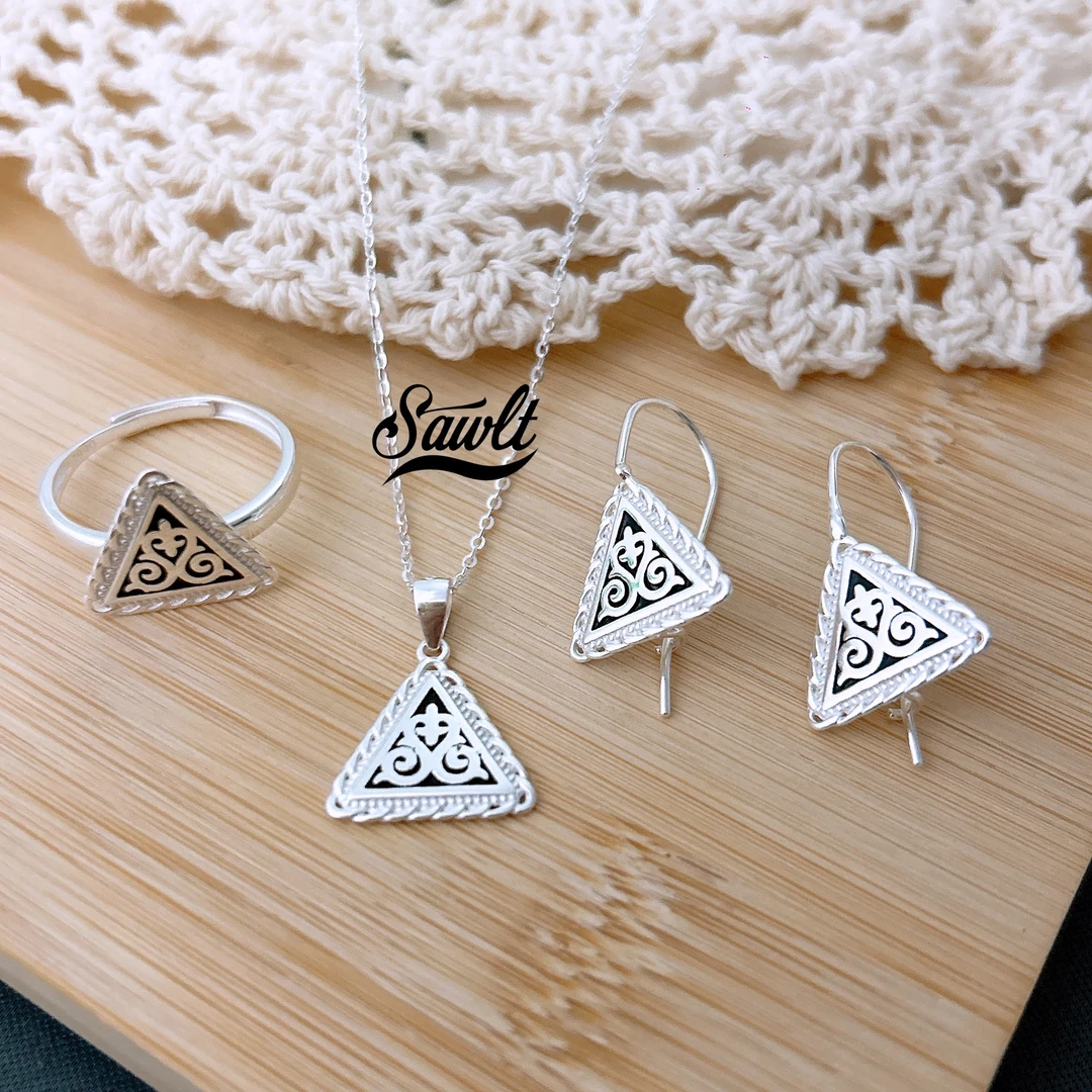 足银银制品 S990纯银套装