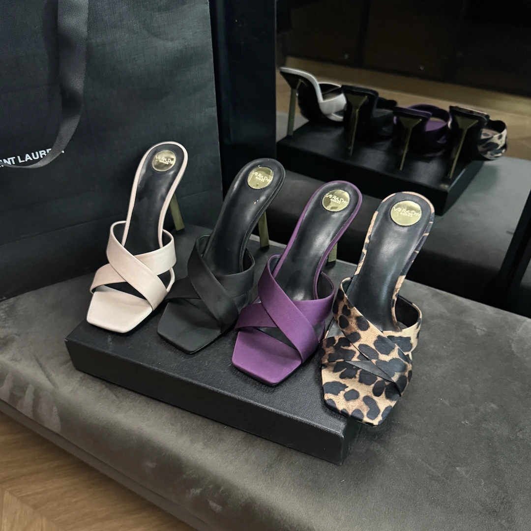 （路易）夏季新款金属高跟方头露趾交叉拖鞋女性感露趾凉拖