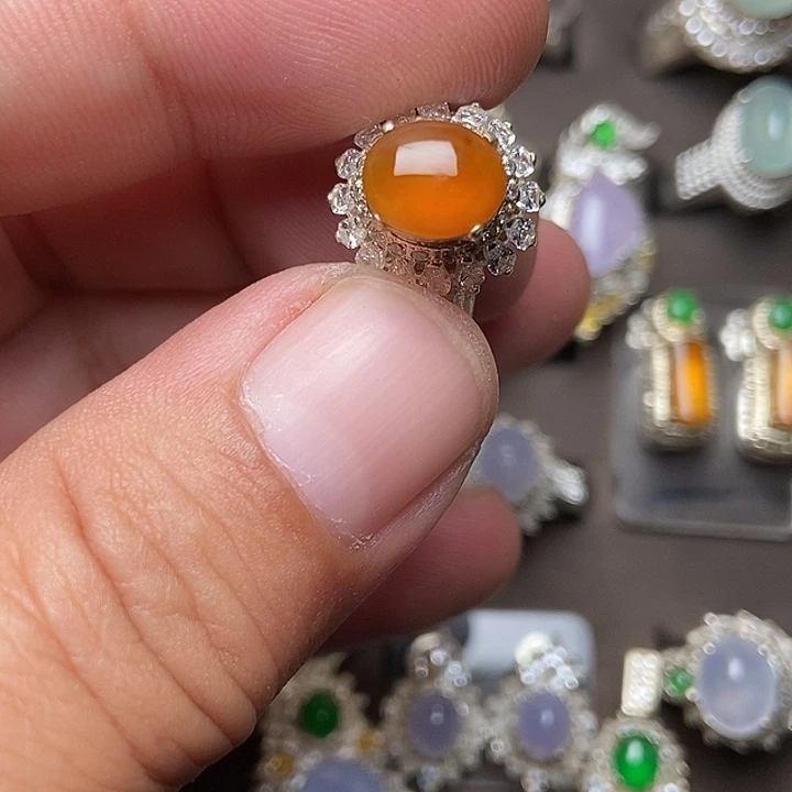 未镶嵌定制翡翠戒指