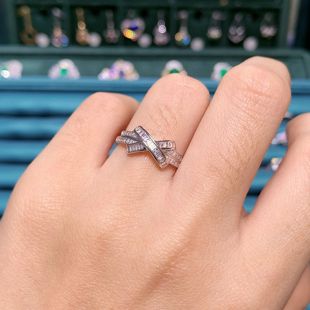 【闪购商品】钻石戒托18K金镶嵌戒指