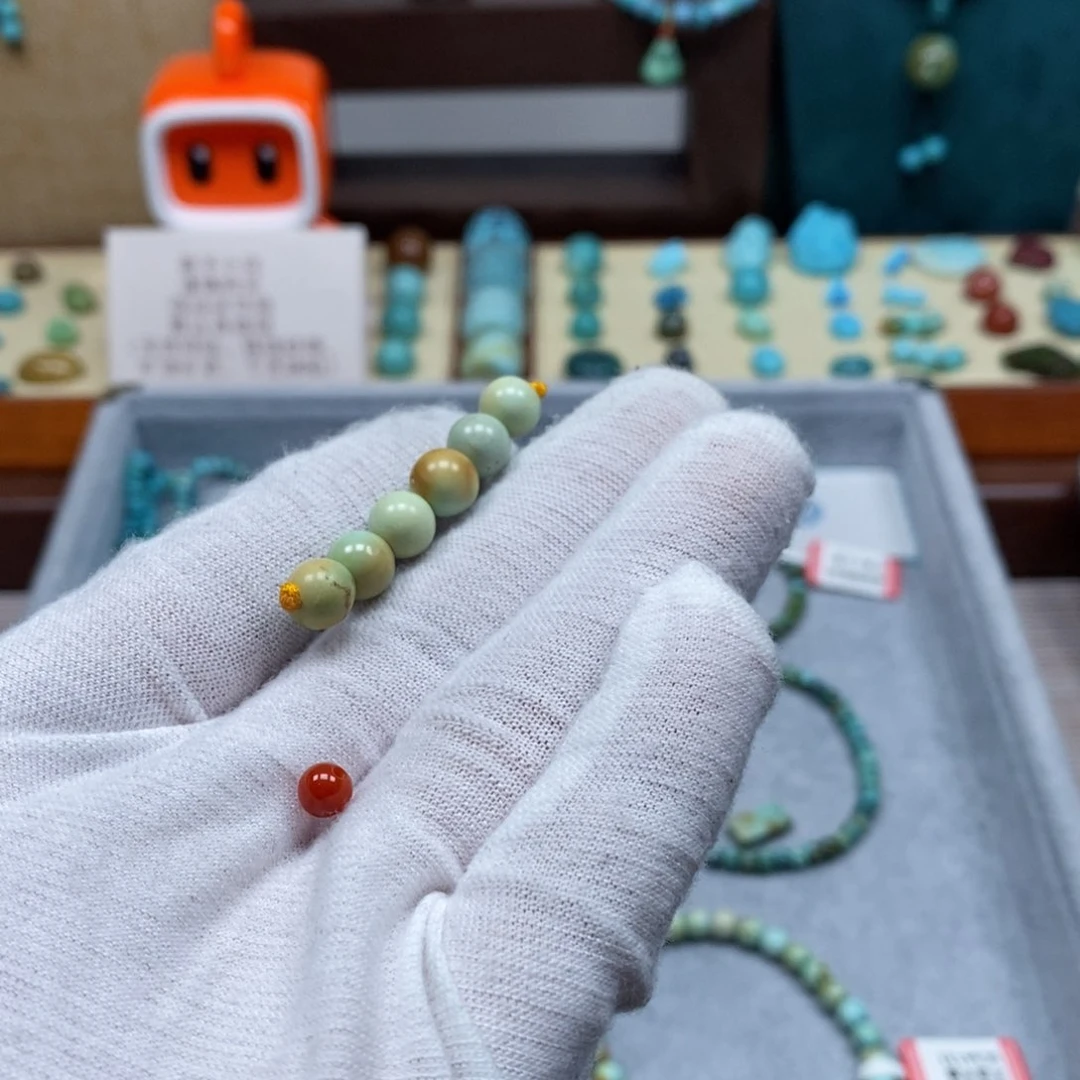 未镶嵌配饰南红玛瑙