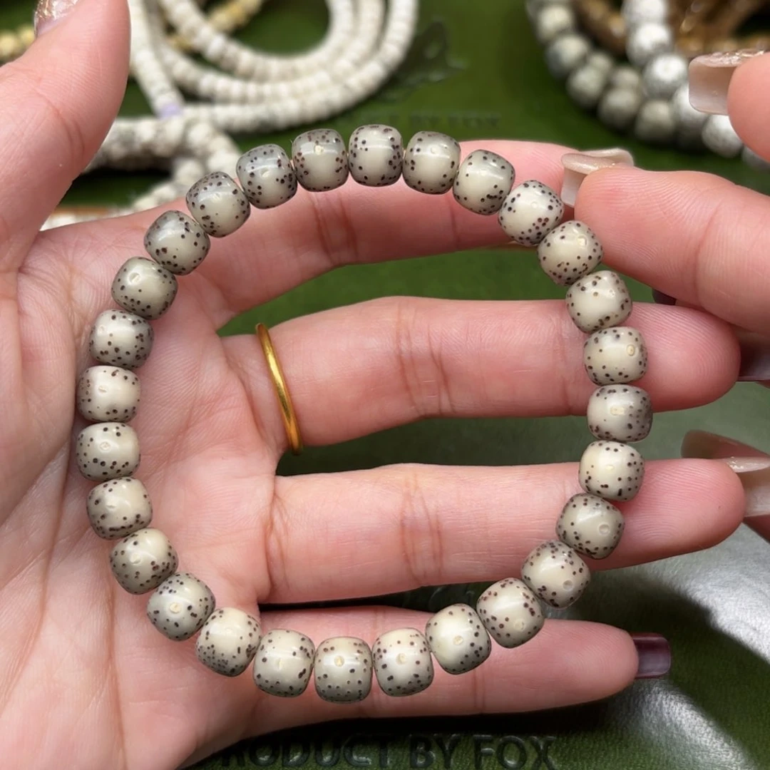 星月菩提手串⚠️漏⚠️78老型❗️玉化糯冰料❗️