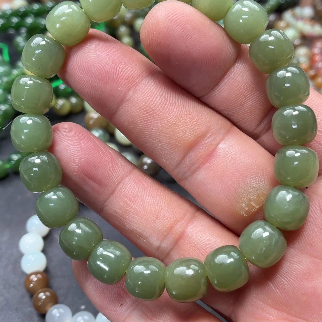 和田玉未镶嵌手链