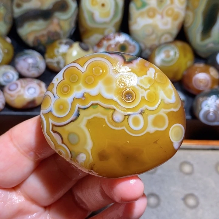 未镶嵌玛瑙/玉髓珠宝半成品36