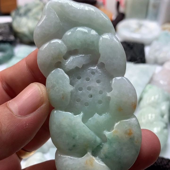 翡翠未镶嵌颈饰保真天然a货翡翠