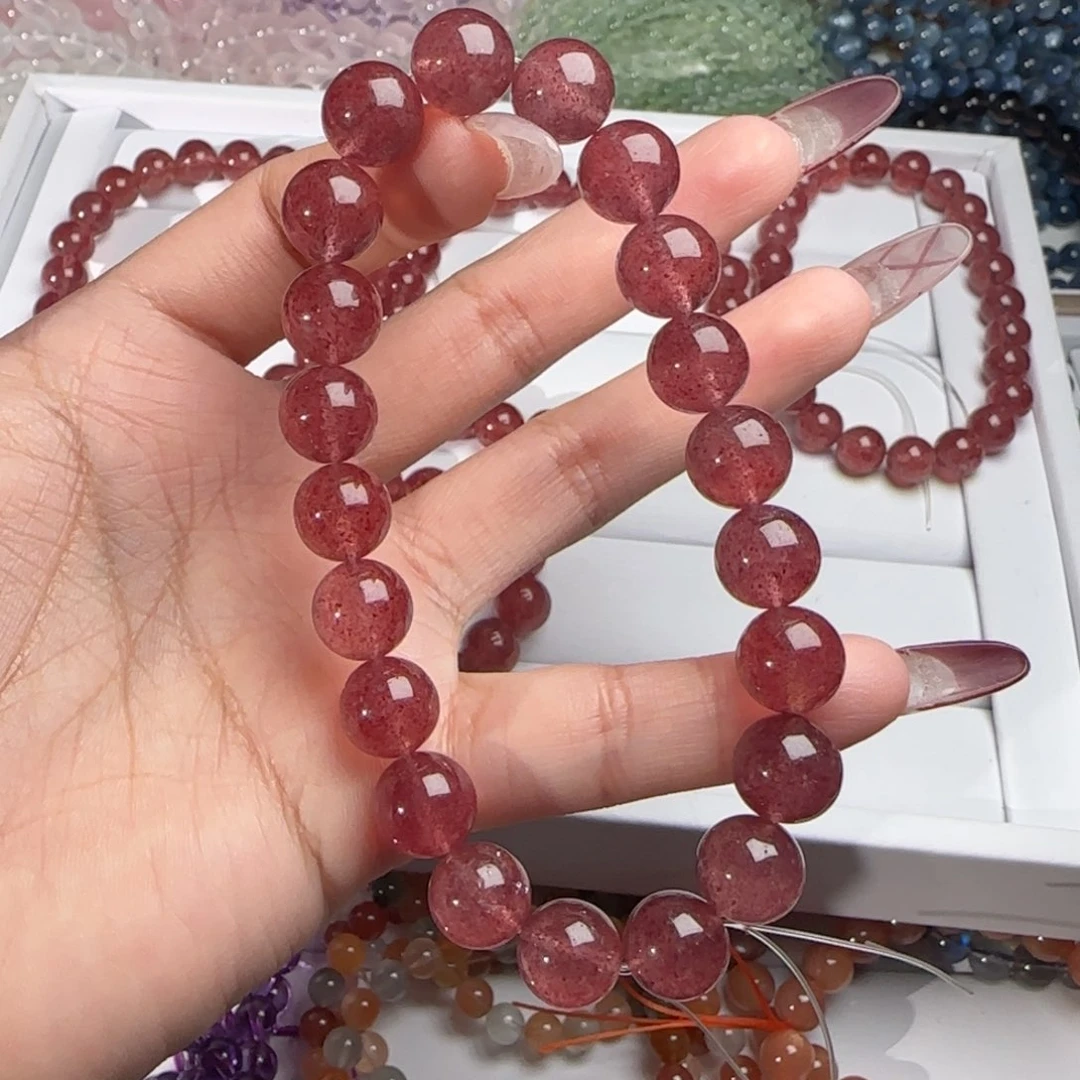 水晶手链未镶嵌清*草莓晶10mm
