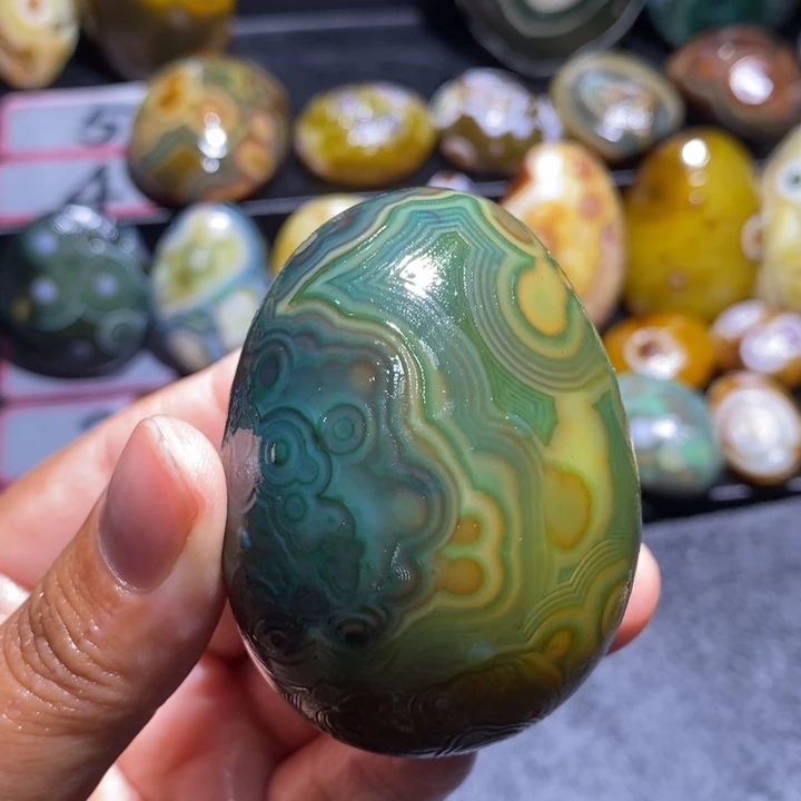 玛瑙/玉髓未镶嵌珠宝半成品31