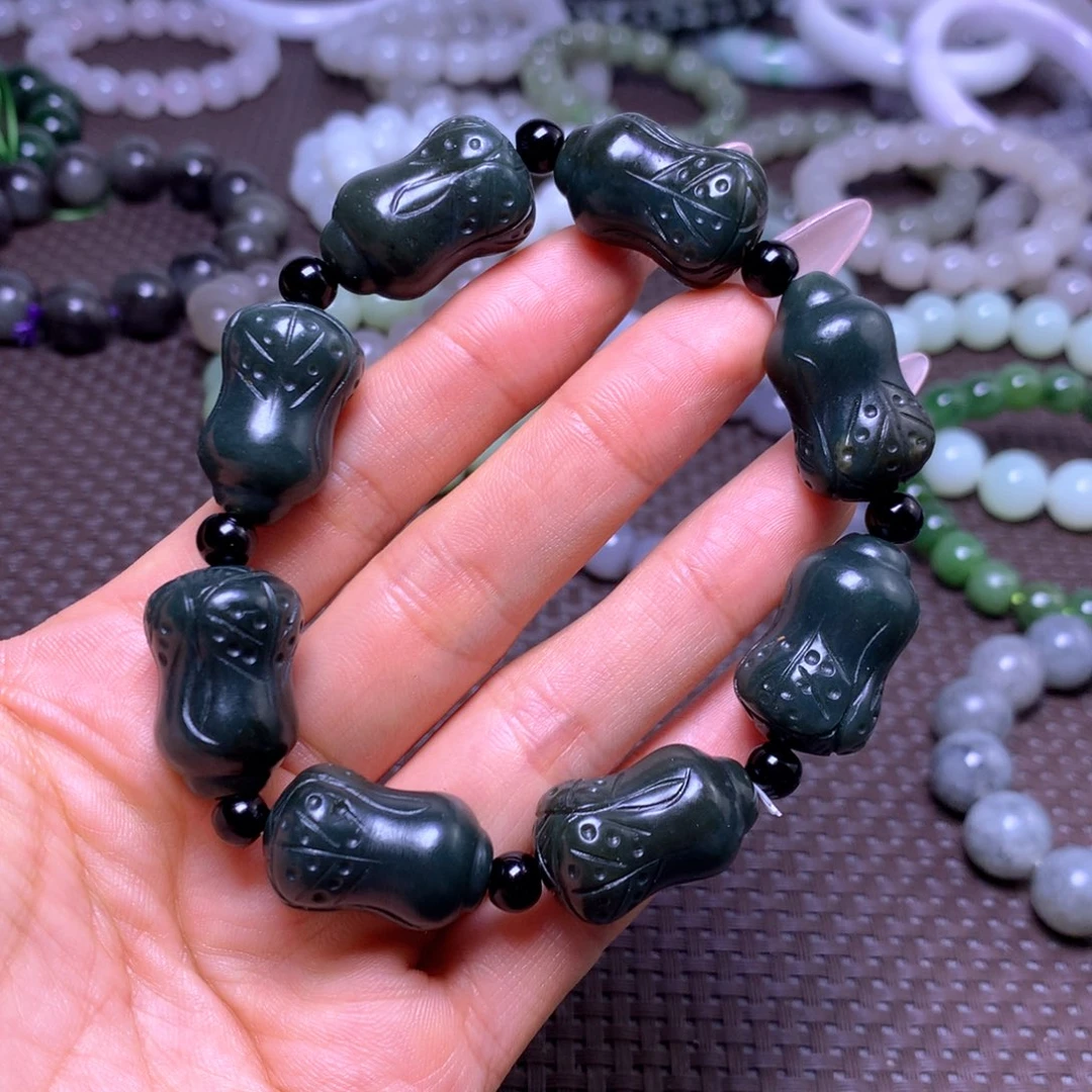 和田玉未镶嵌手串